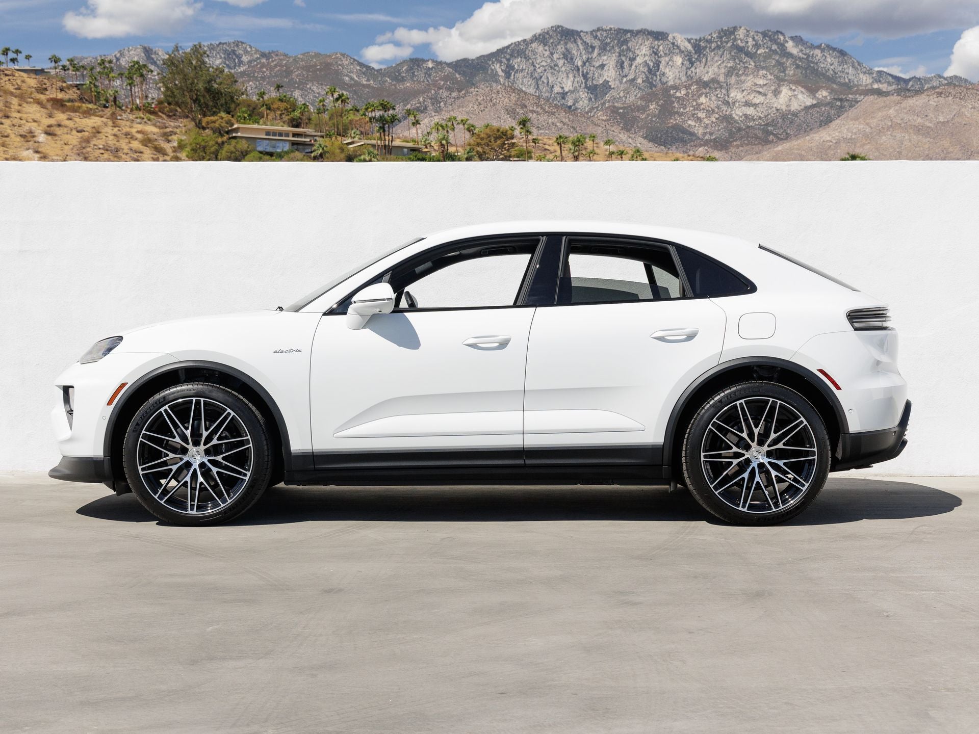 2026 Porsche Macan Electric 4