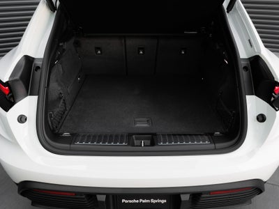 2026 Porsche Macan Electric 4