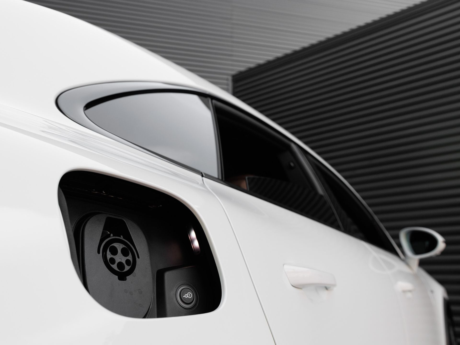 2026 Porsche Macan Electric 4