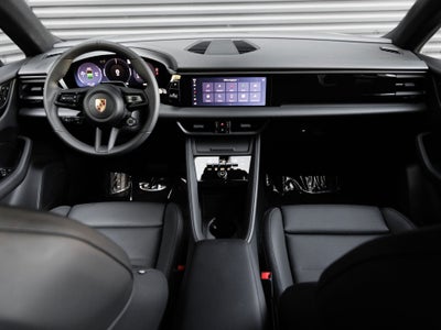 2026 Porsche Macan Macan 4 Electric
