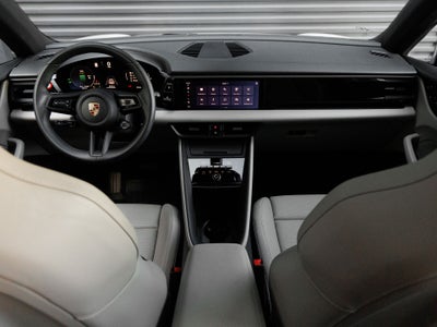 2024 Porsche Macan 4 Electric