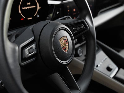 2024 Porsche Macan 4 Electric