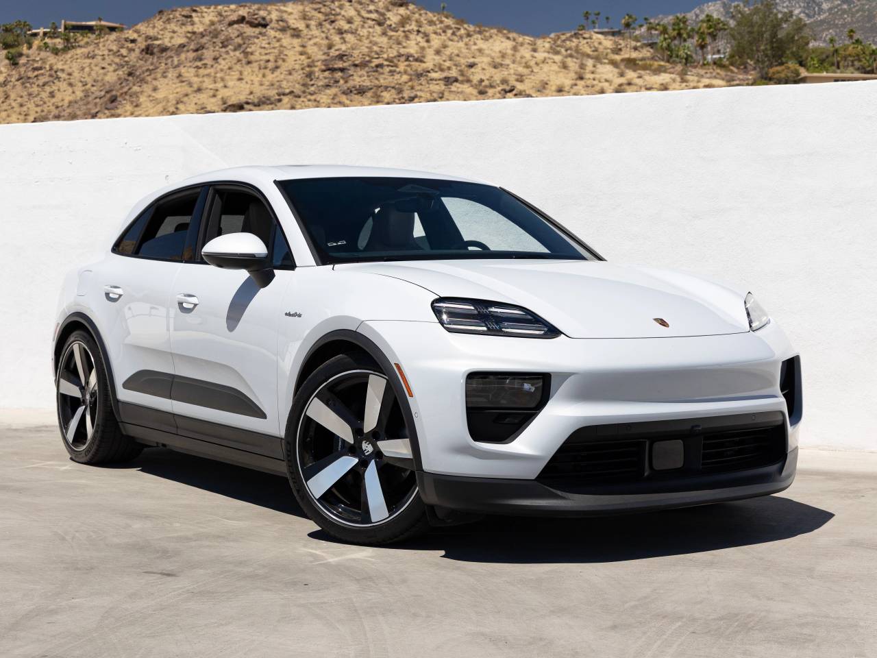 2024 Porsche Macan 4 Electric