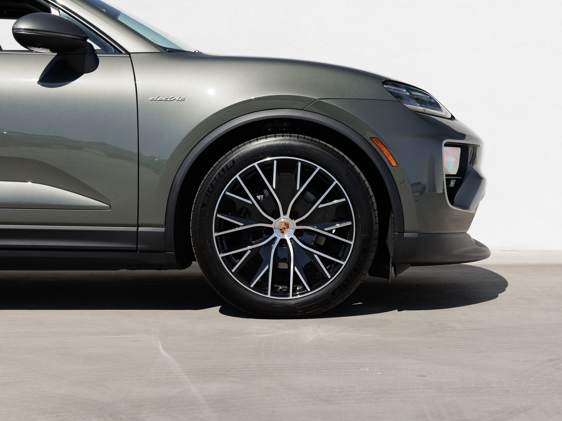 2026 Porsche Macan Macan 4 Electric