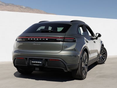 2026 Porsche Macan Macan 4 Electric