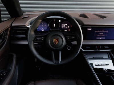 2026 Porsche Macan Macan 4 Electric
