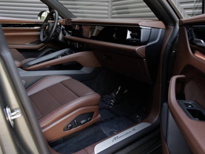 2026 Porsche Macan Macan 4 Electric