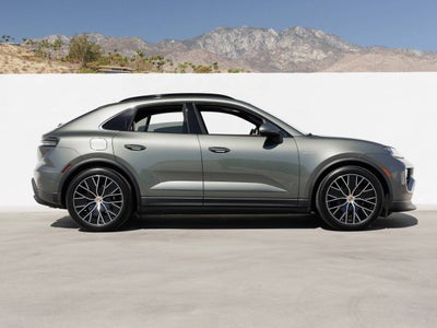 2026 Porsche Macan Macan 4 Electric