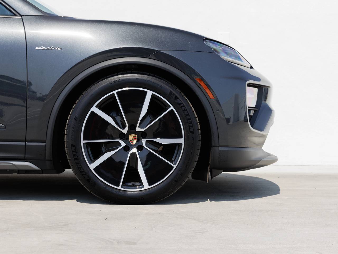 2024 Porsche Macan 4 Electric