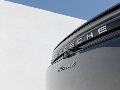 2024 Porsche Macan 4 Electric