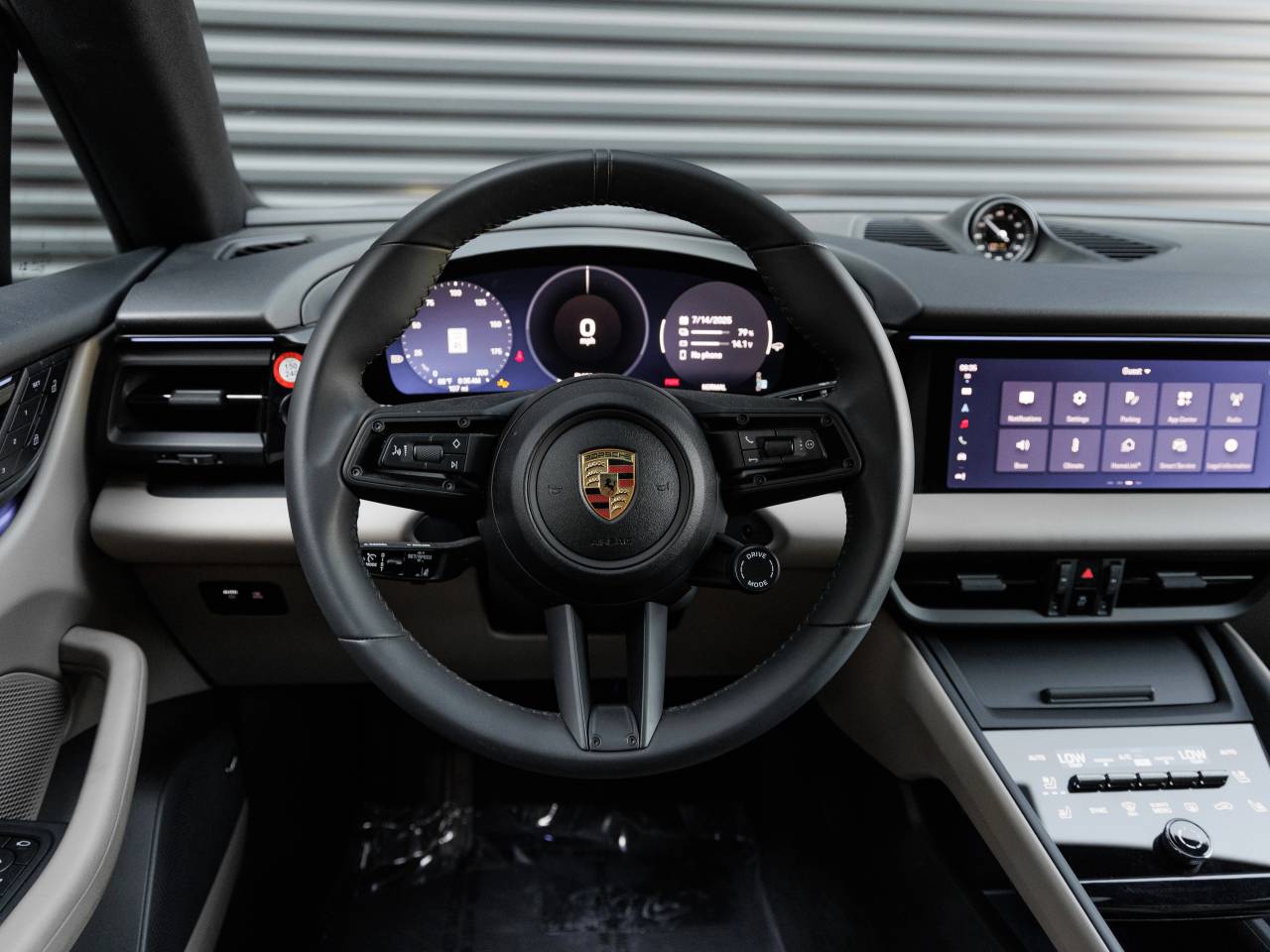 2024 Porsche Macan 4 Electric
