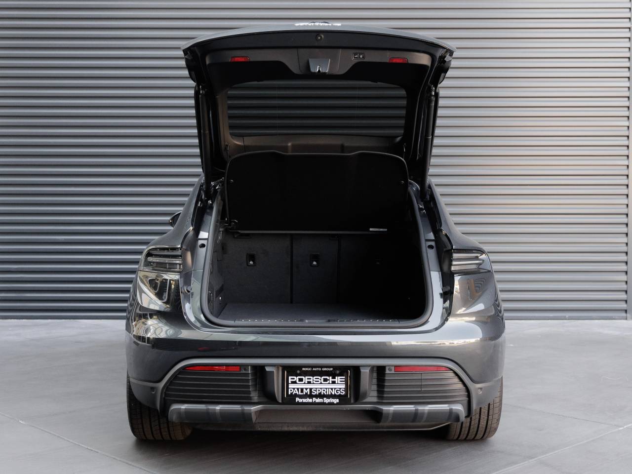 2024 Porsche Macan 4 Electric