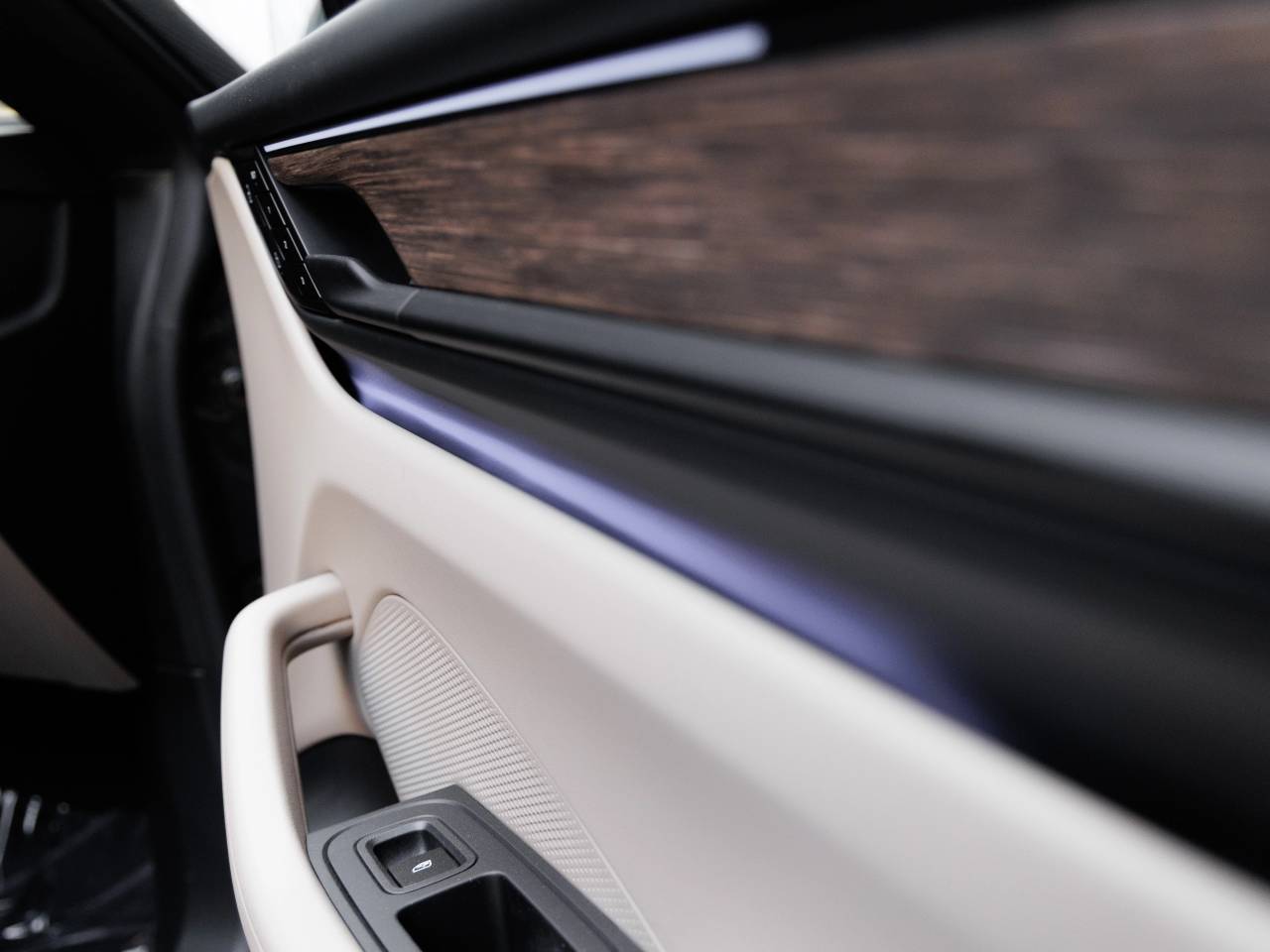 2024 Porsche Macan 4 Electric