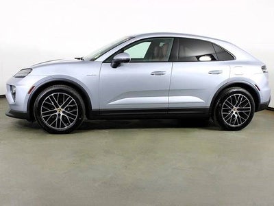 2026 Porsche Macan Macan 4 Electric