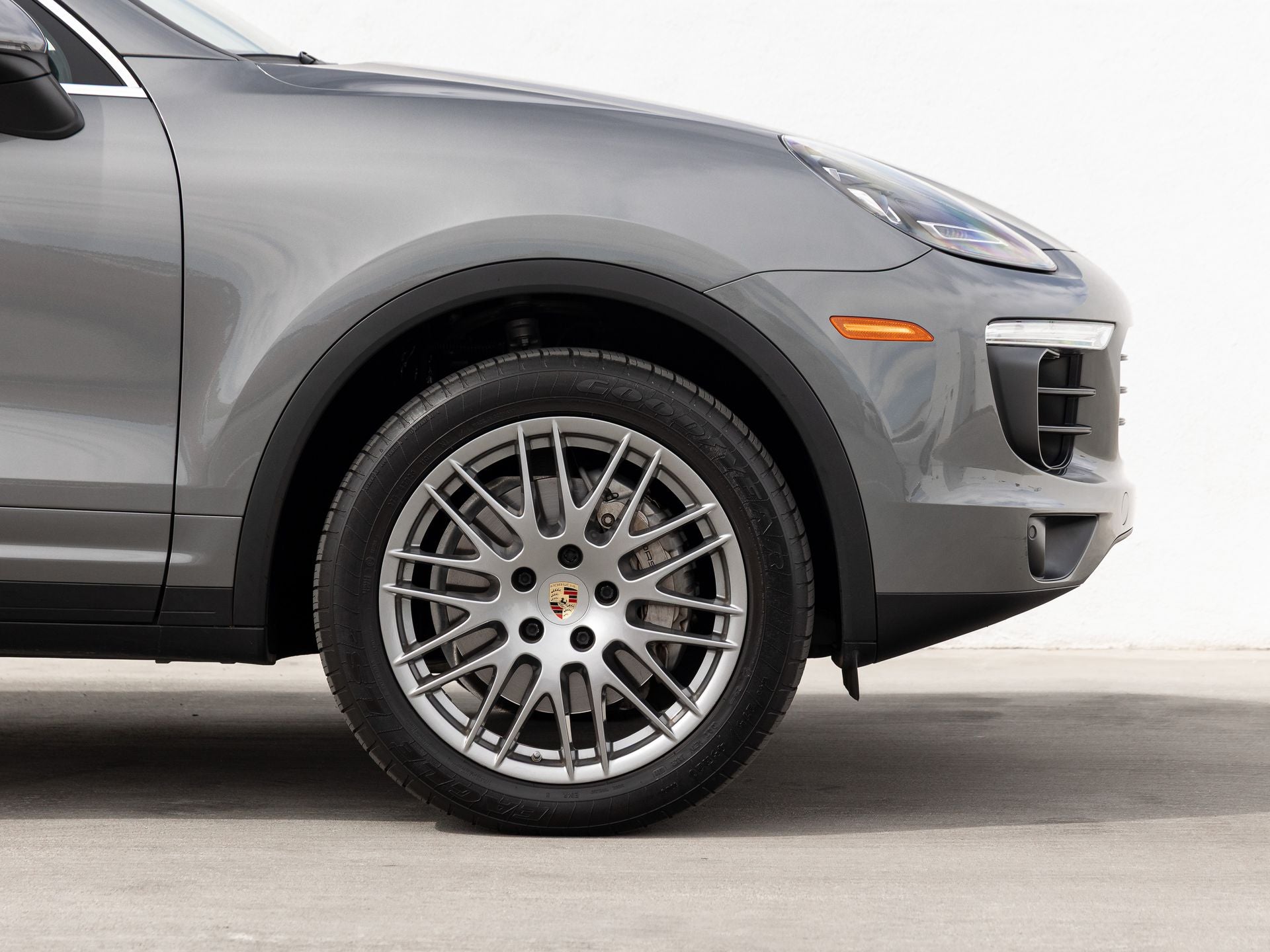 2017 Porsche Cayenne Cayenne S