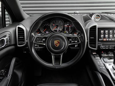 2017 Porsche Cayenne Cayenne S