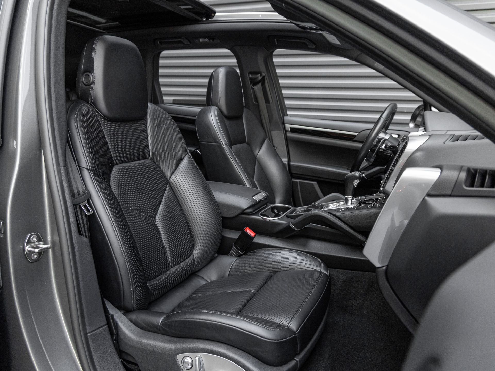 2017 Porsche Cayenne Cayenne S