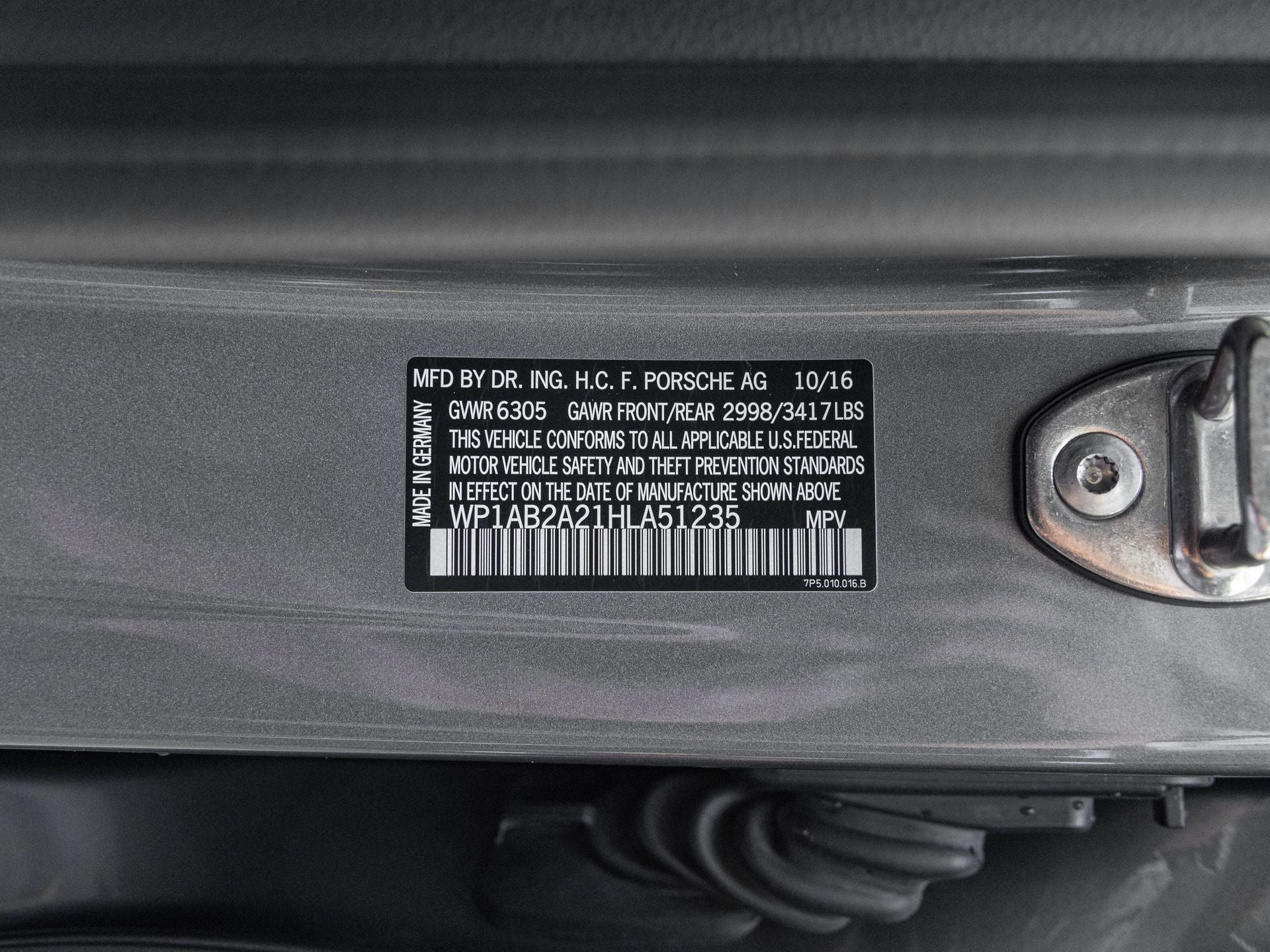 2017 Porsche Cayenne Cayenne S