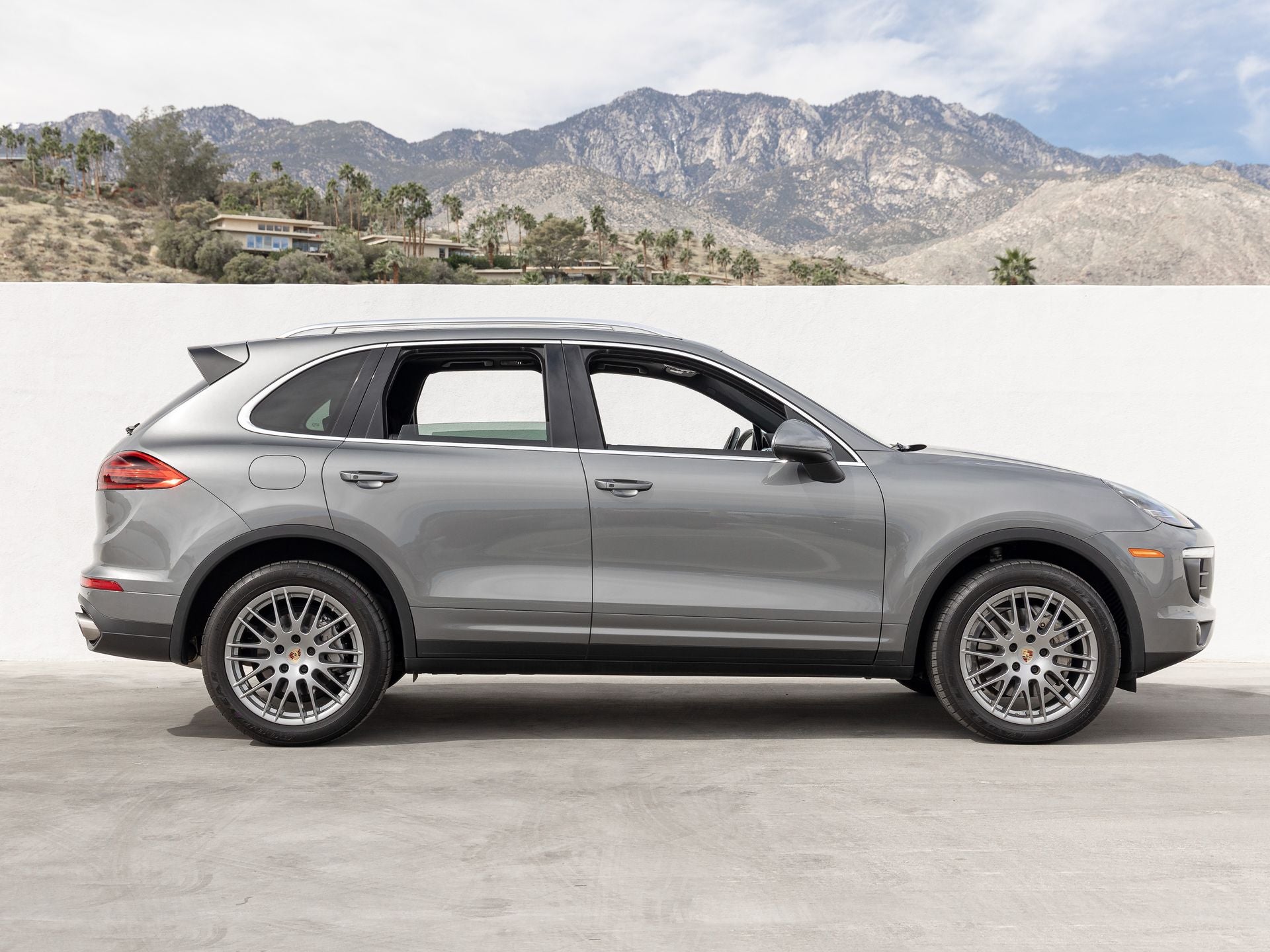 2017 Porsche Cayenne Cayenne S