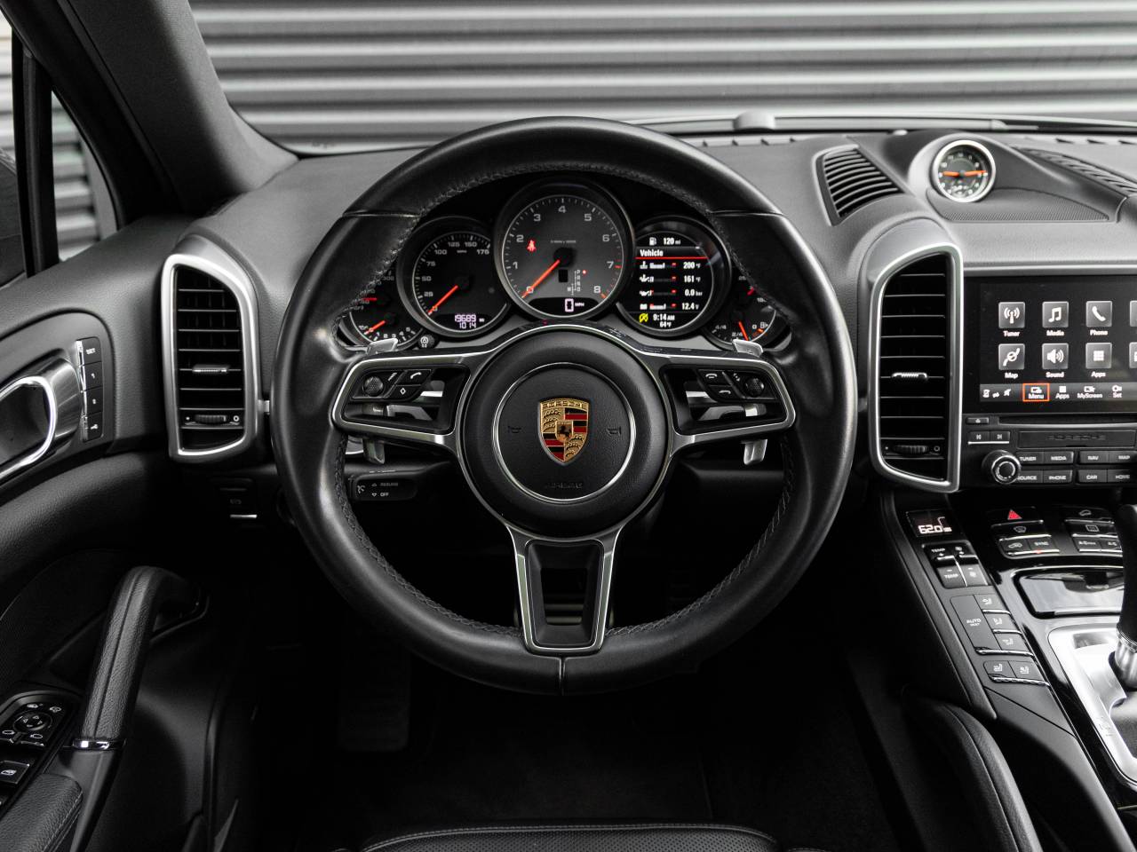 2017 Porsche Cayenne Cayenne S