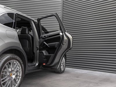 2017 Porsche Cayenne Cayenne S