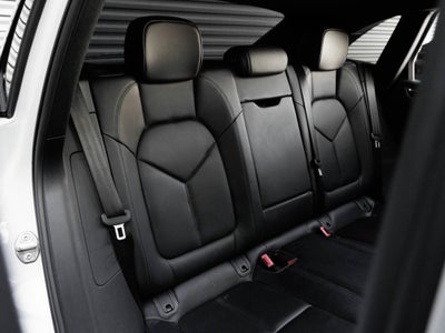 2021 Porsche Macan Macan S