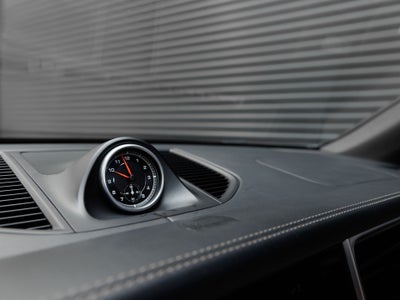 2020 Porsche Macan S