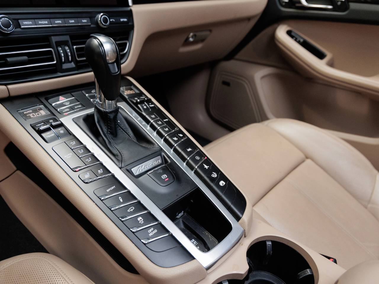 2020 Porsche Macan Macan S (MY20)