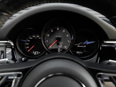 2021 Porsche Macan S