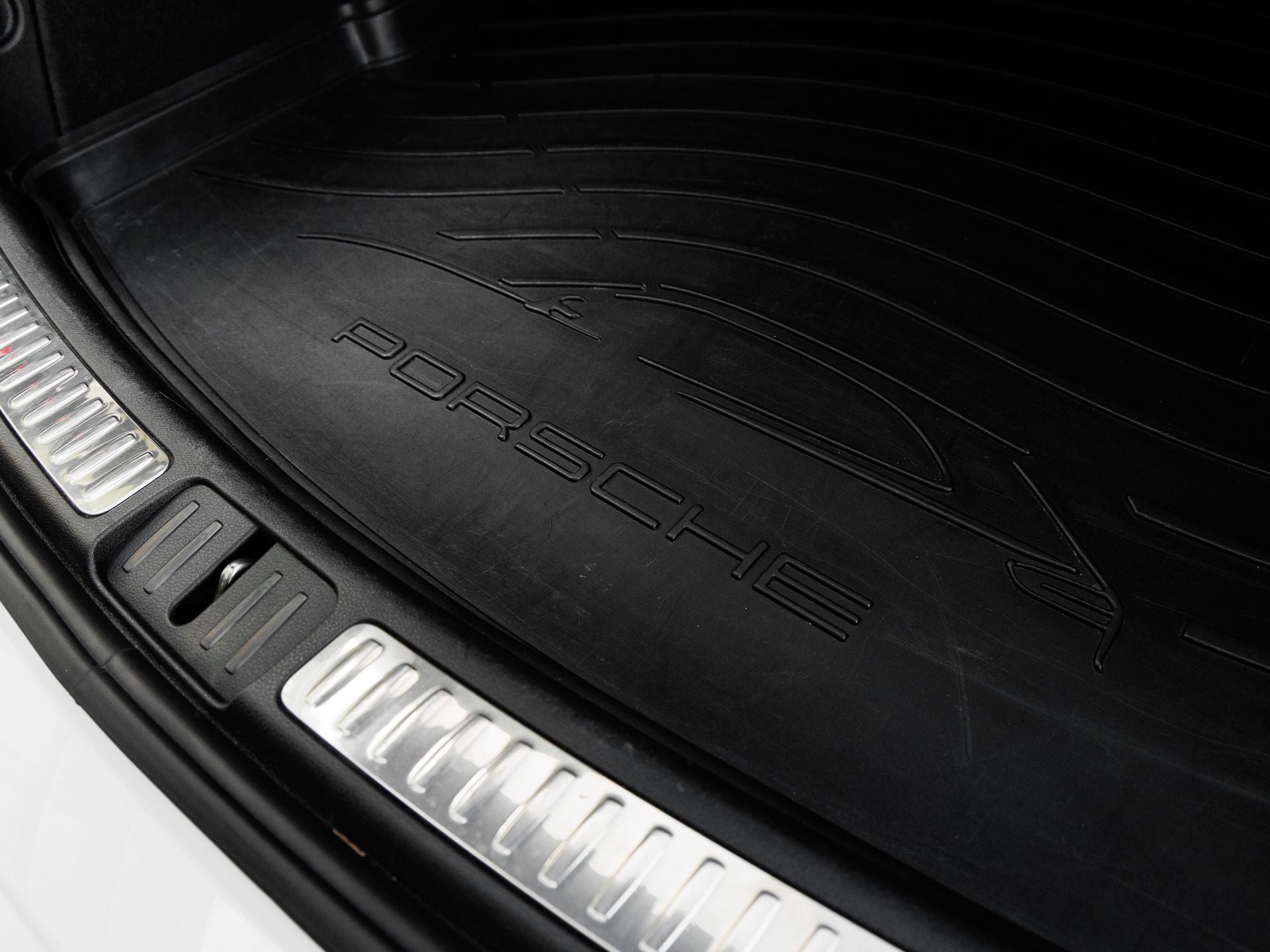 2021 Porsche Macan S