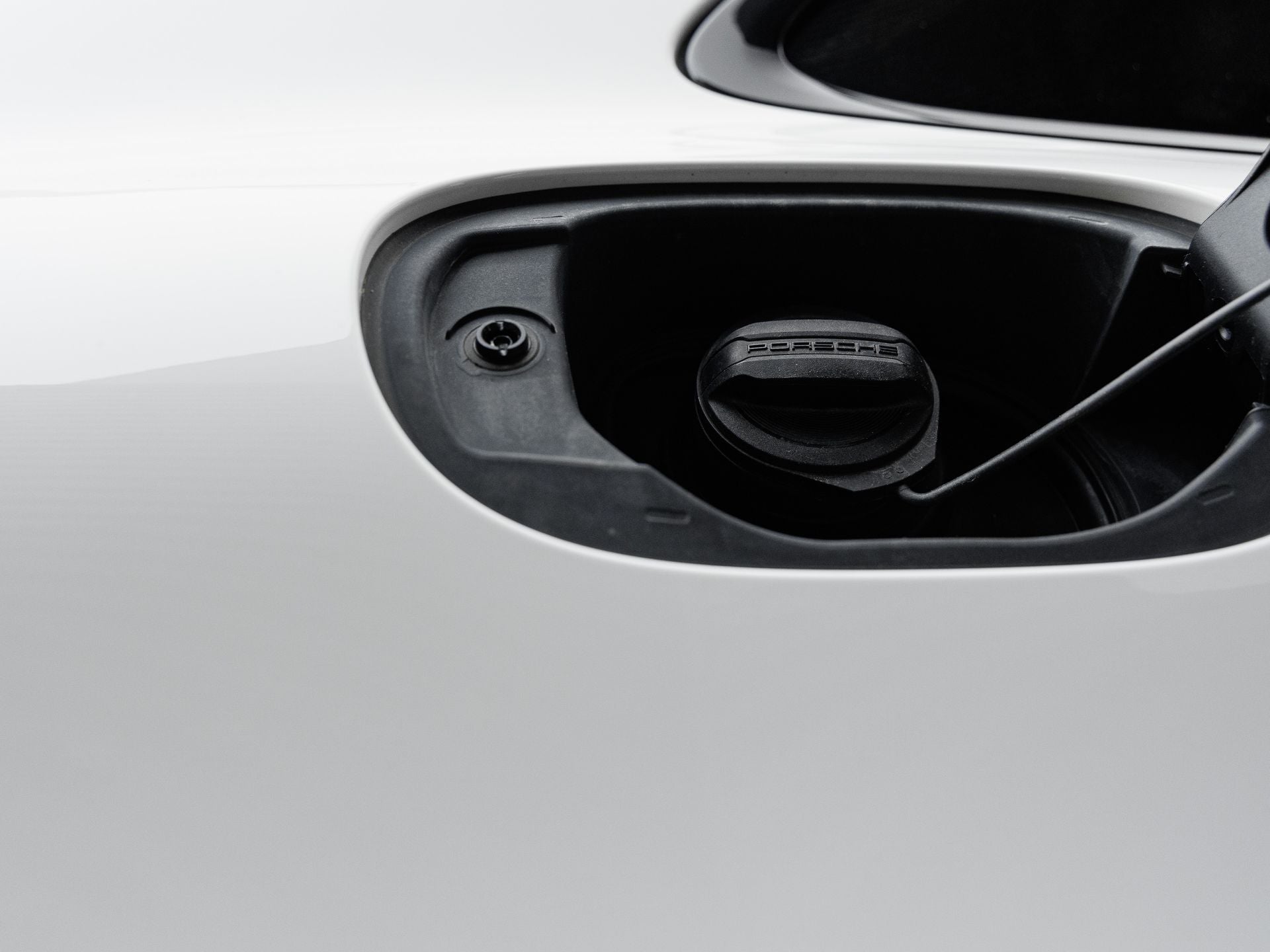 2021 Porsche Macan S
