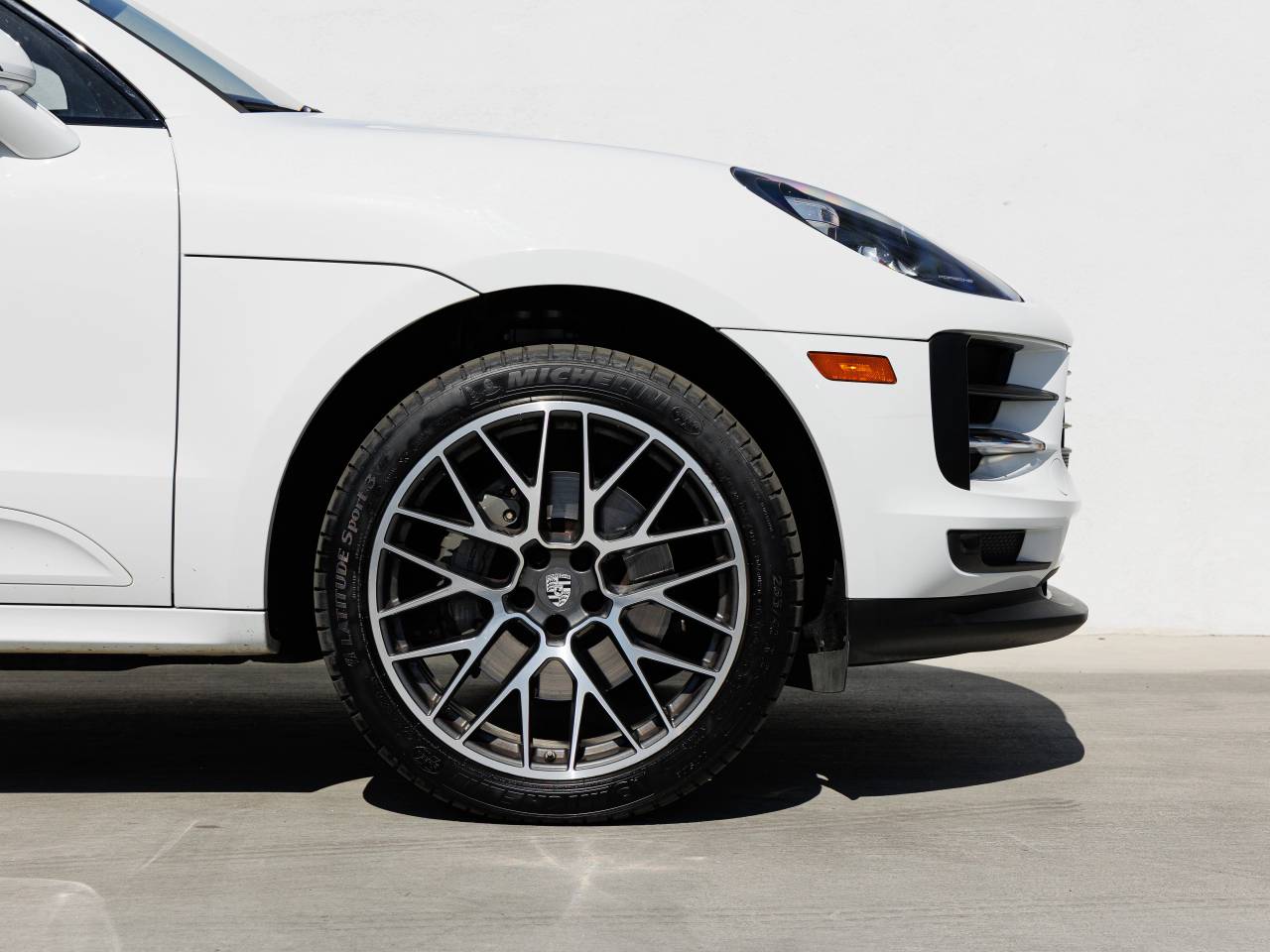 2021 Porsche Macan S