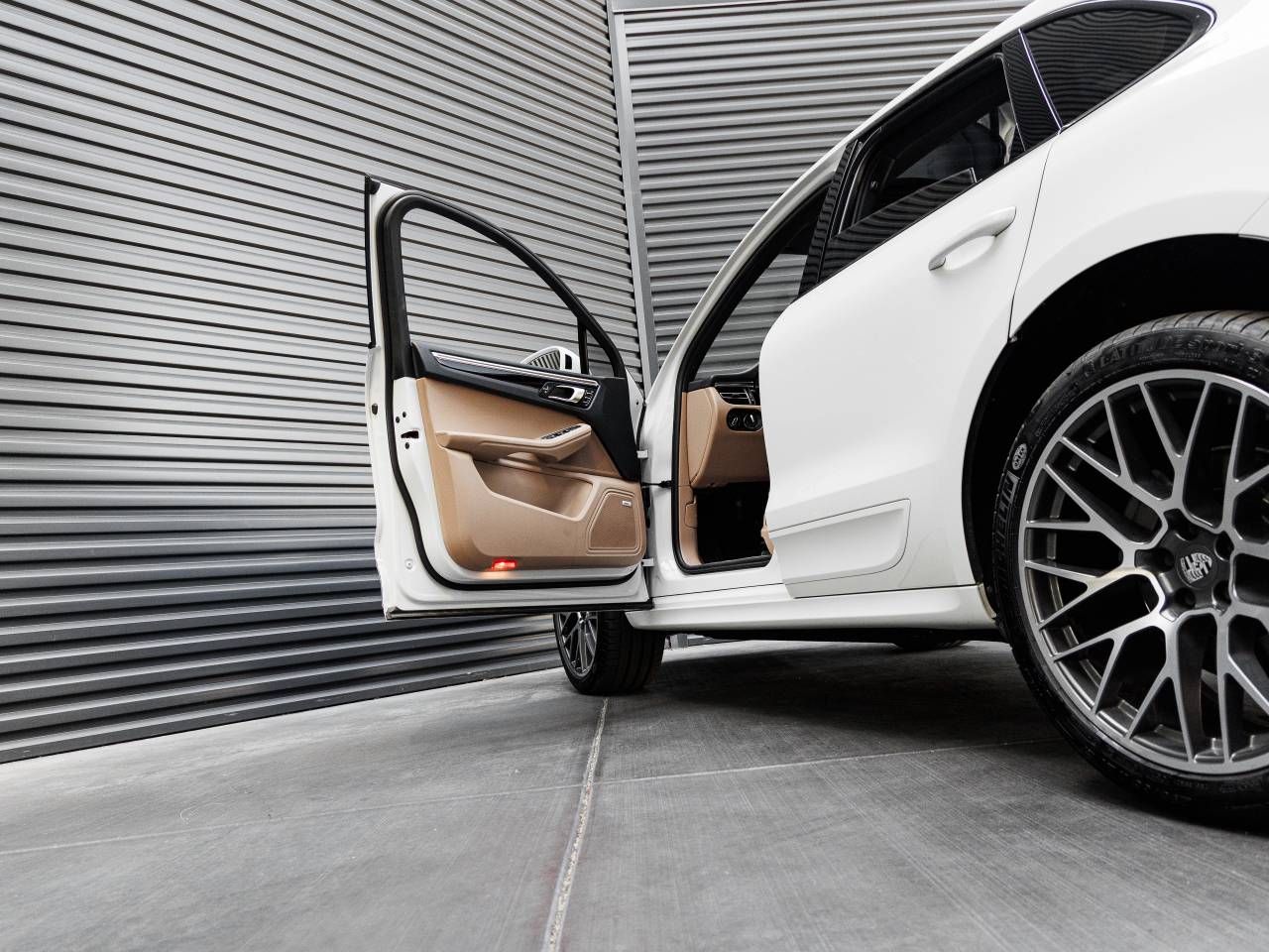 2021 Porsche Macan S