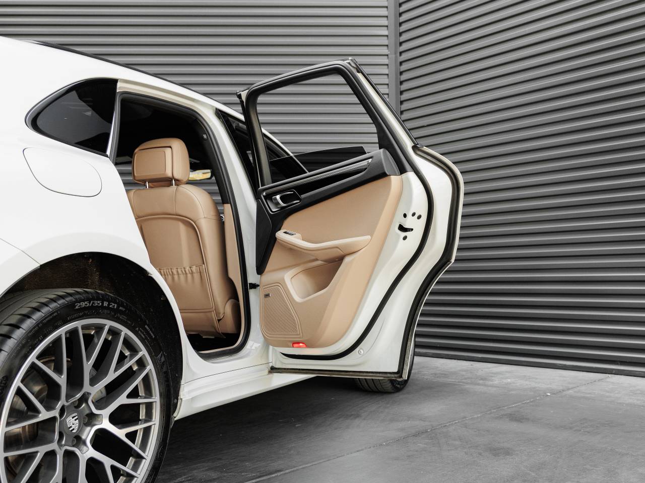 2021 Porsche Macan S