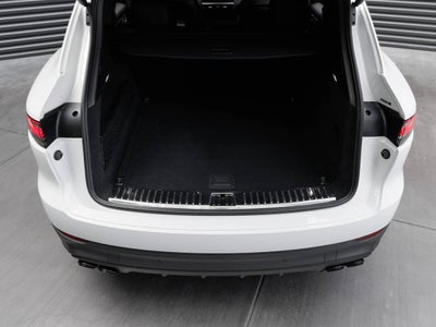 2023 Porsche Cayenne Cayenne S Platinum Edition (MY23)