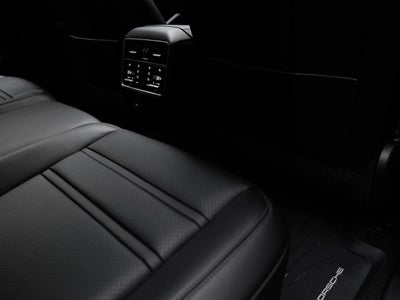 2023 Porsche Cayenne Cayenne S Platinum Edition (MY23)