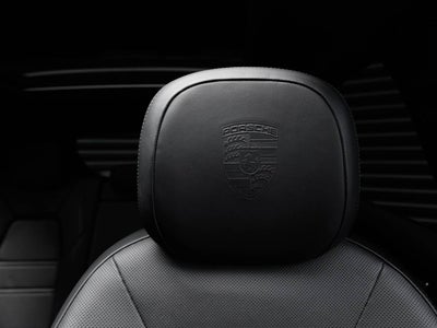 2023 Porsche Cayenne Cayenne S Platinum Edition (MY23)