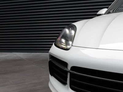 2023 Porsche Cayenne Cayenne S Platinum Edition (MY23)
