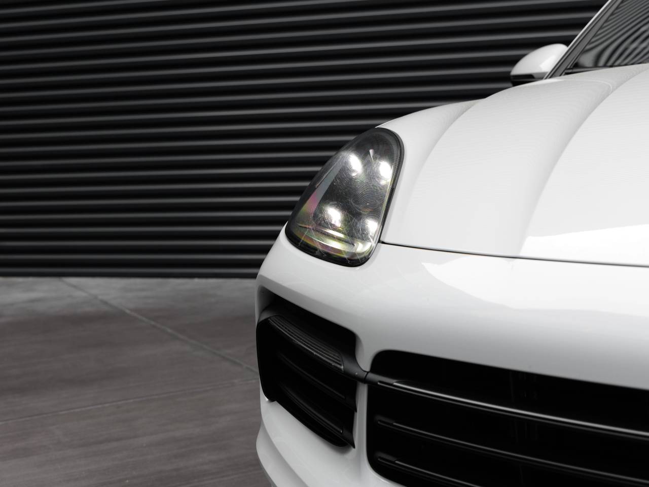 2023 Porsche Cayenne Cayenne S Platinum Edition (MY23)