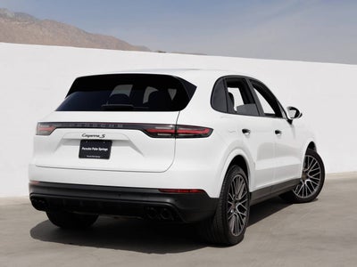 2023 Porsche Cayenne Cayenne S Platinum Edition (MY23)