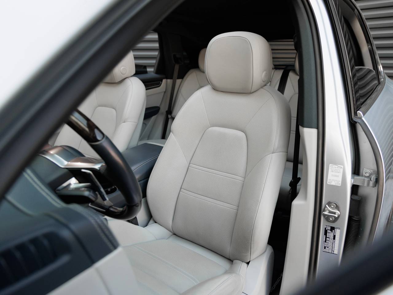 2019 Porsche Cayenne Cayenne S