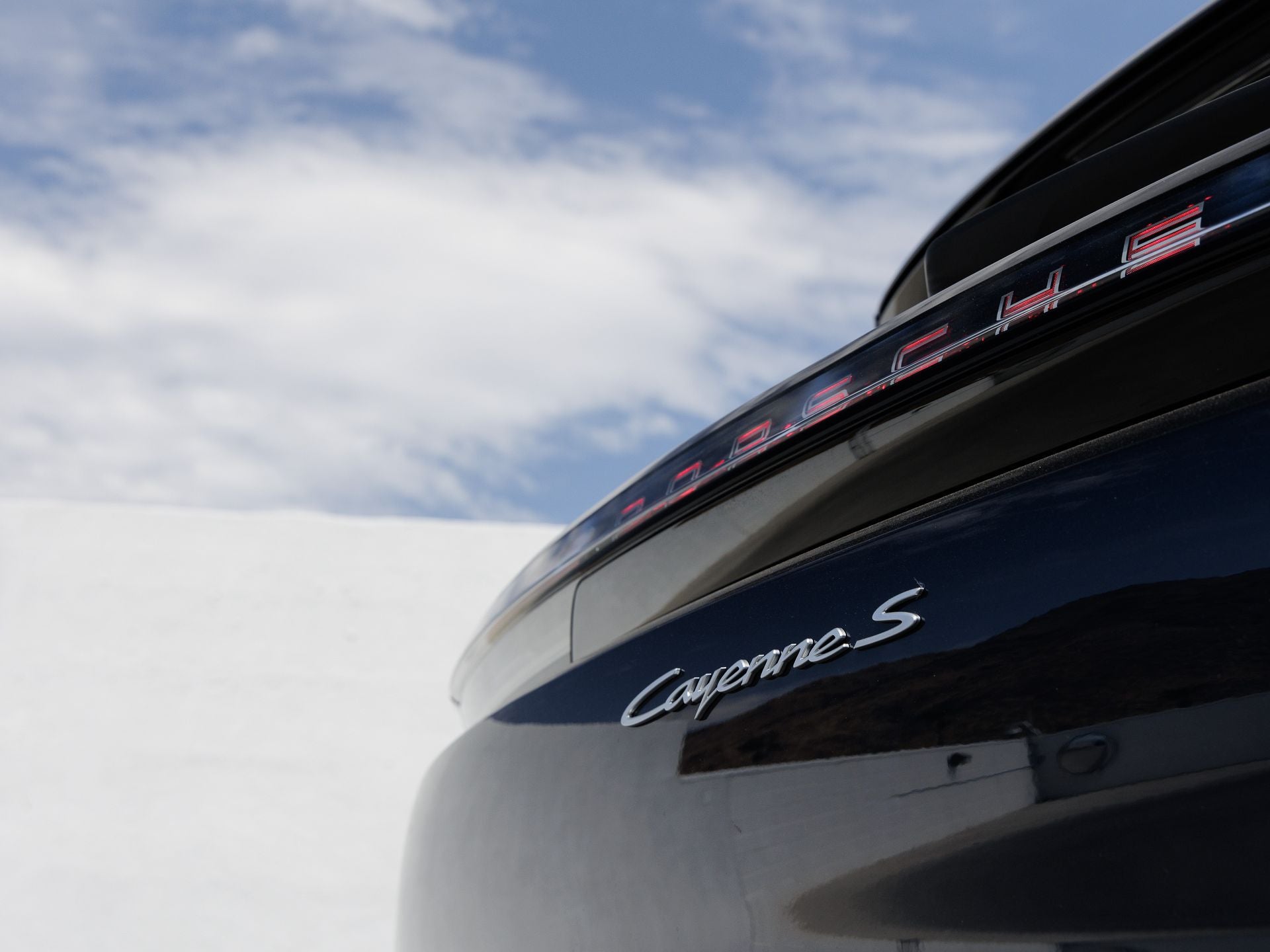 2026 Porsche Cayenne Cayenne S Electric