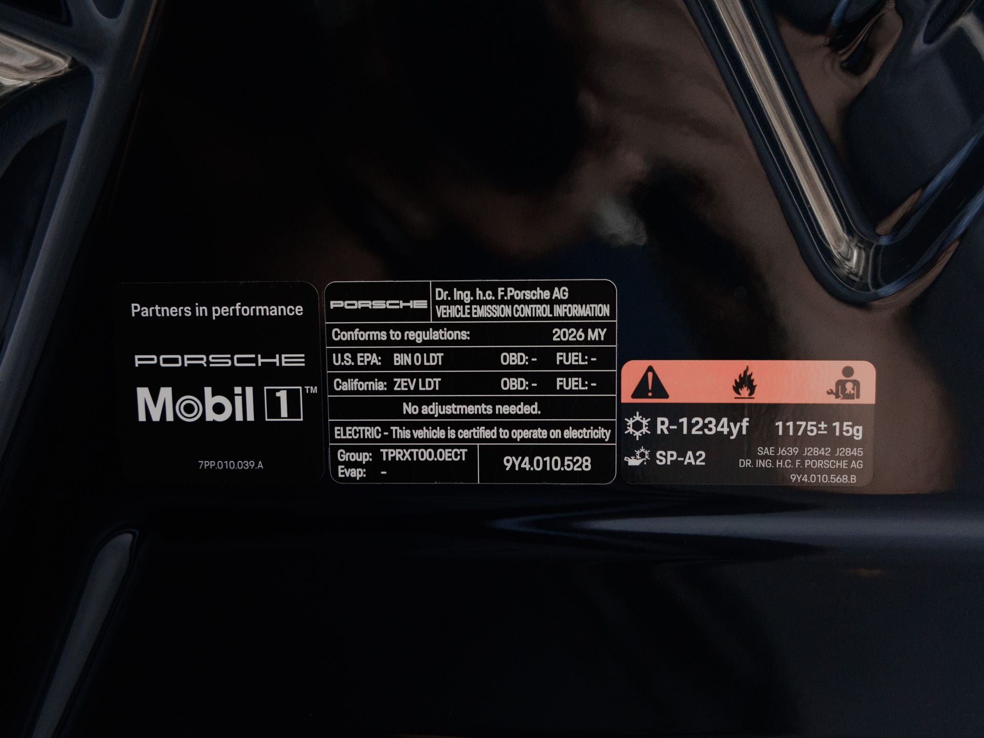 2026 Porsche Cayenne Cayenne S Electric