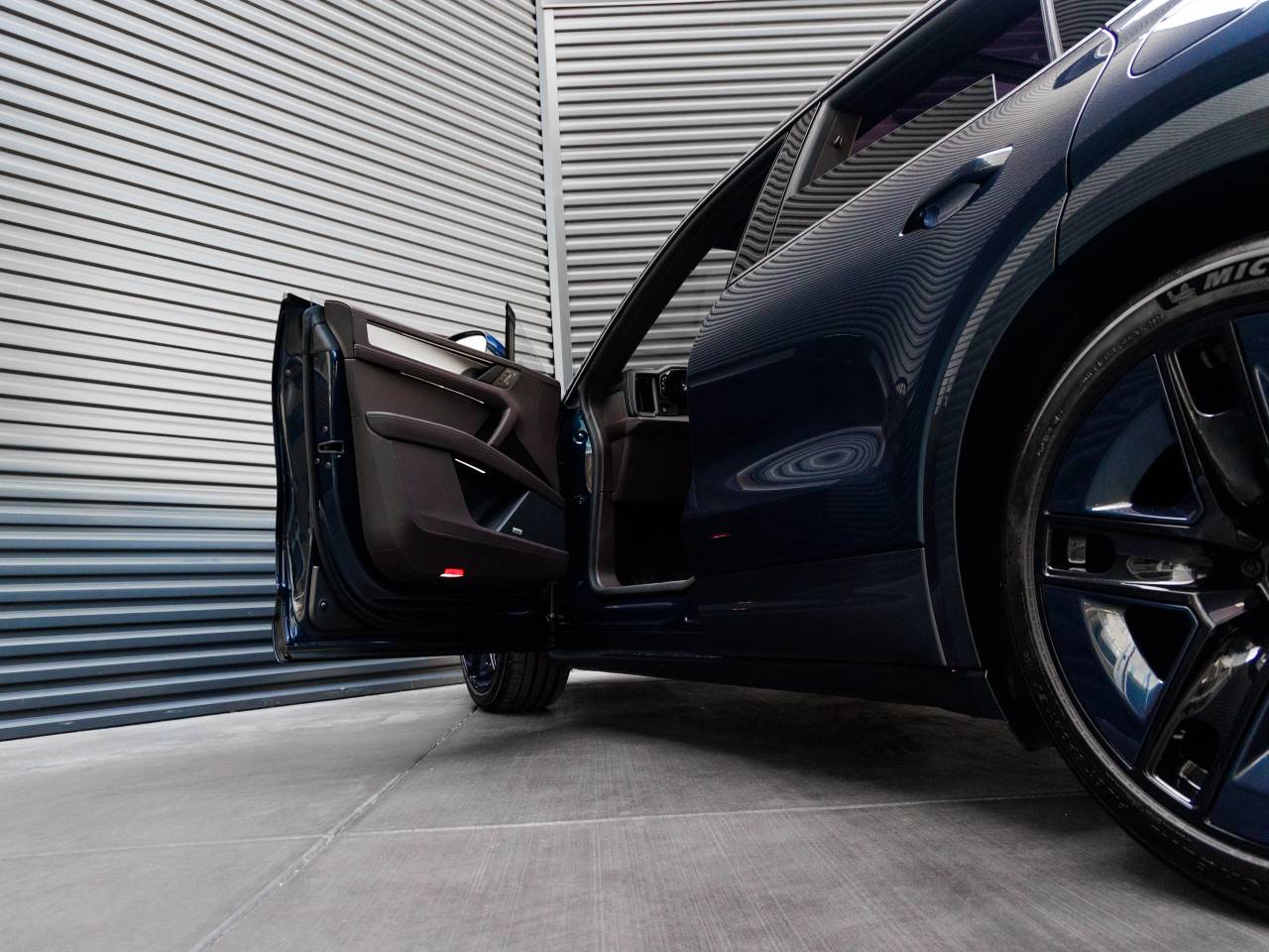 2026 Porsche Cayenne Cayenne S Electric
