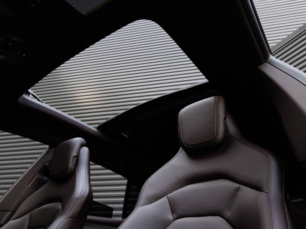 2026 Porsche Cayenne Cayenne S Electric