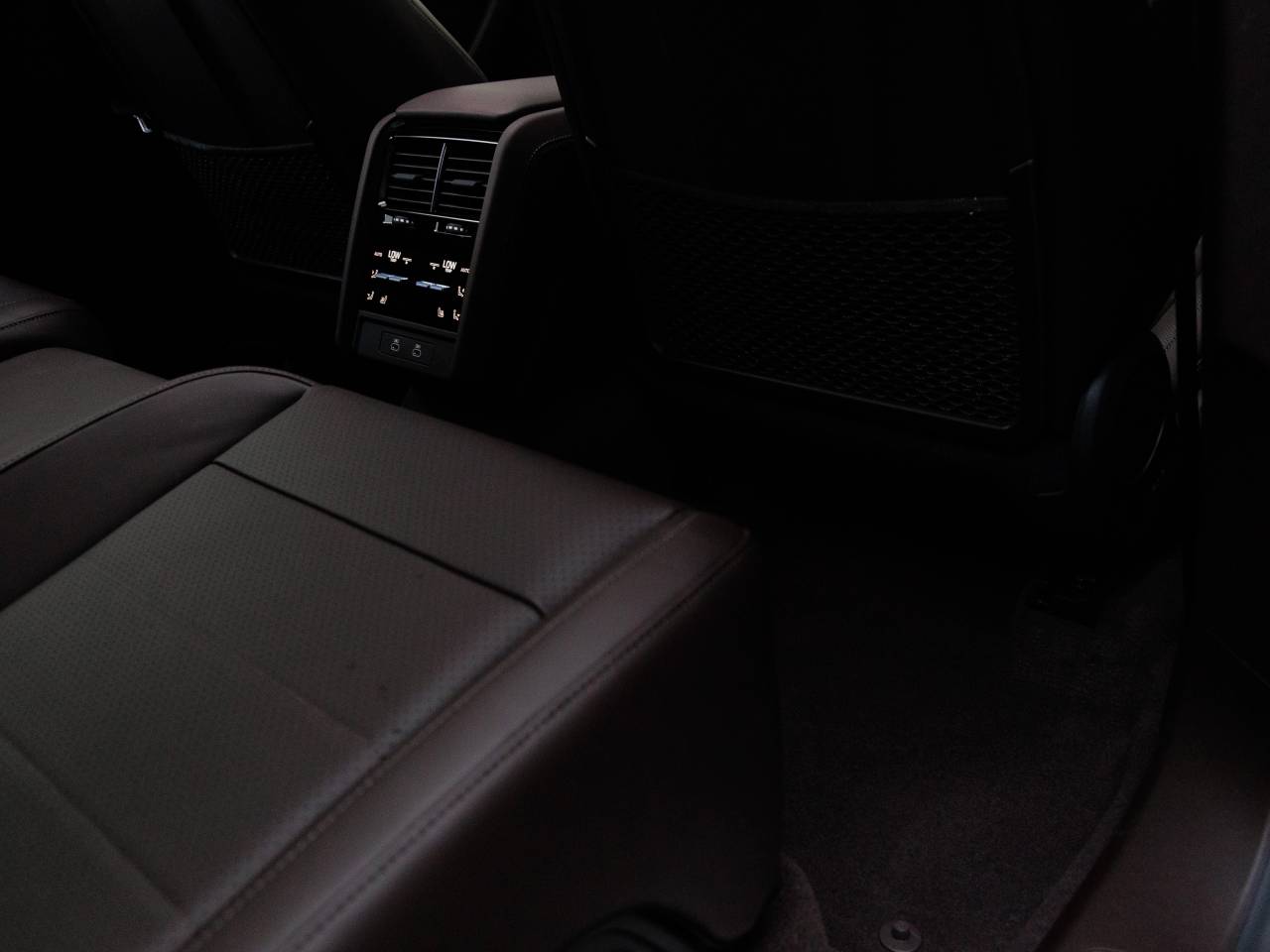 2026 Porsche Cayenne Cayenne S Electric