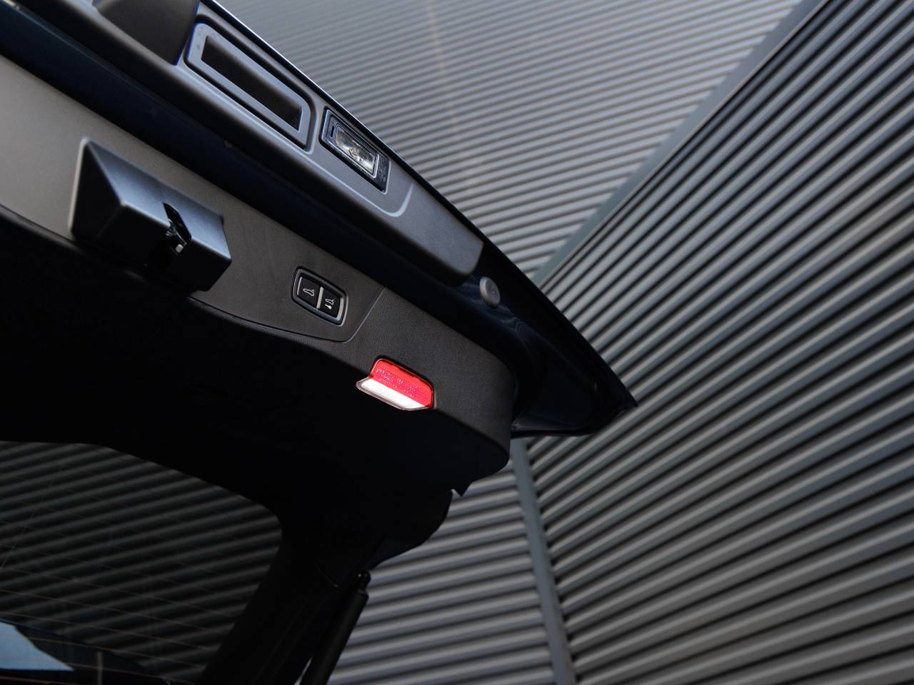 2026 Porsche Cayenne Cayenne S Electric
