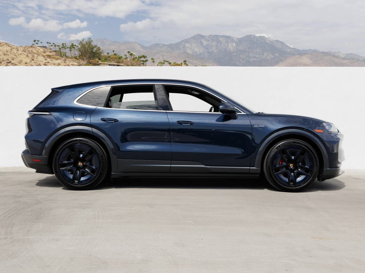 2026 Porsche Cayenne Cayenne S Electric
