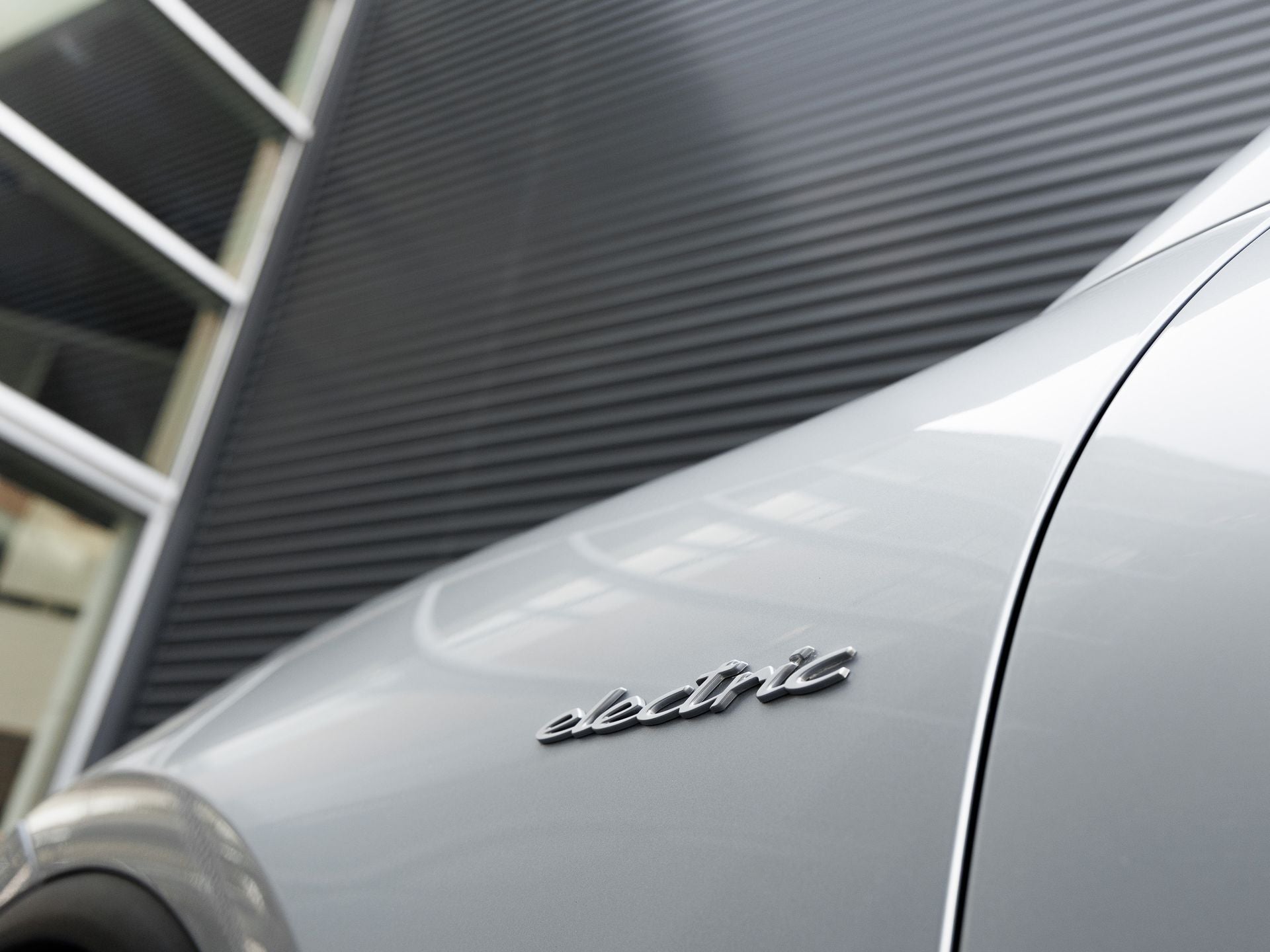 2025 Porsche Macan Macan 4S Electric