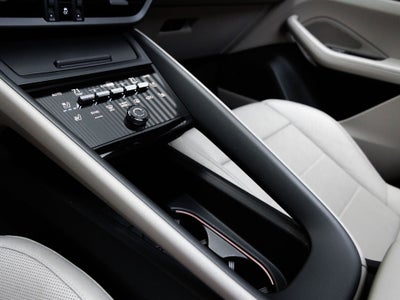 2025 Porsche Macan Macan 4S Electric